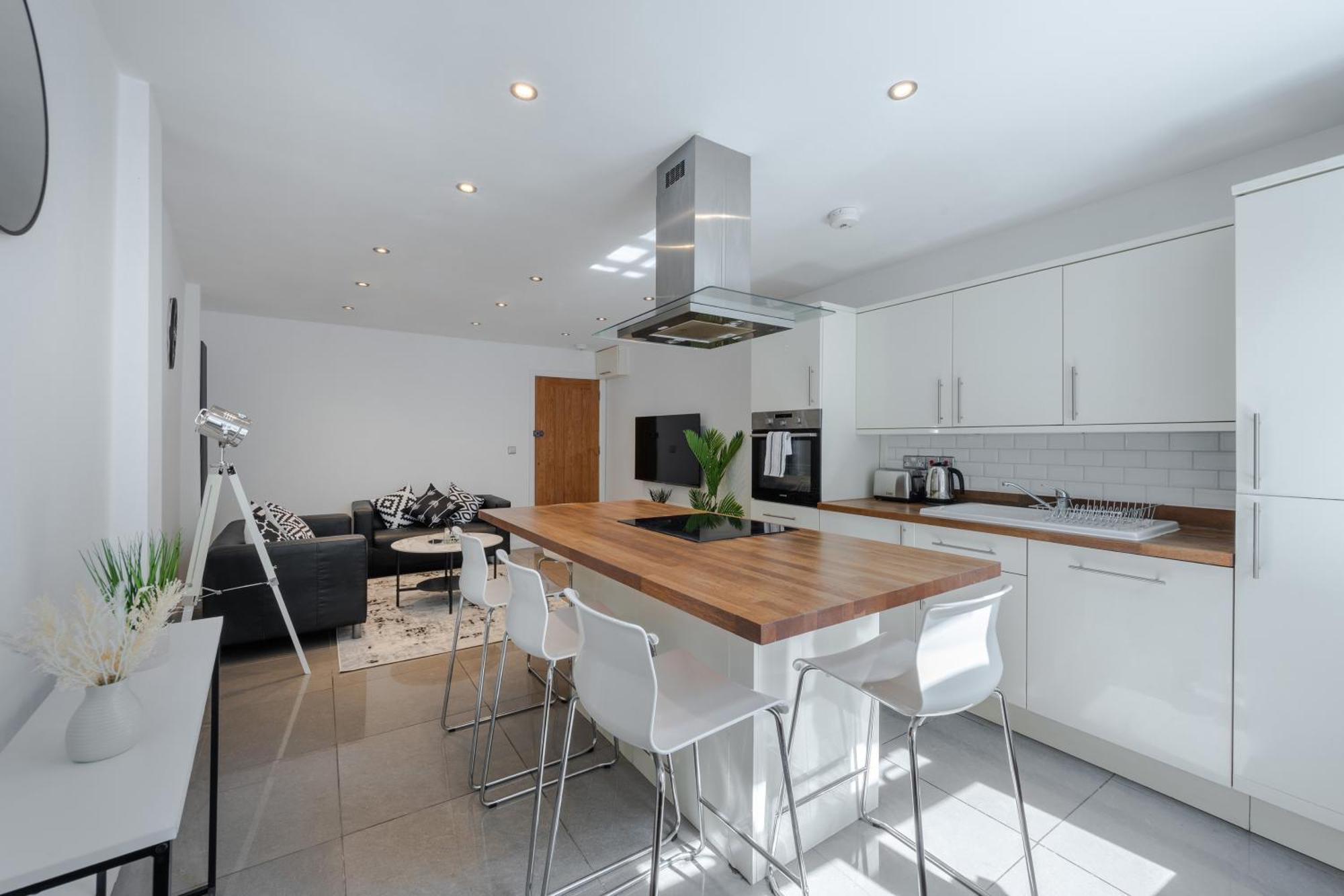 Stylish Two Bedroom Apartment By Central London With Garden Eksteriør bilde